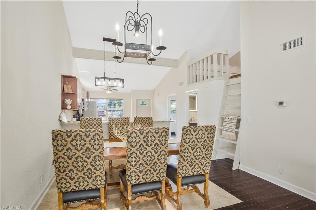 1039 Cardinal ST, NAPLES FL 34104-9