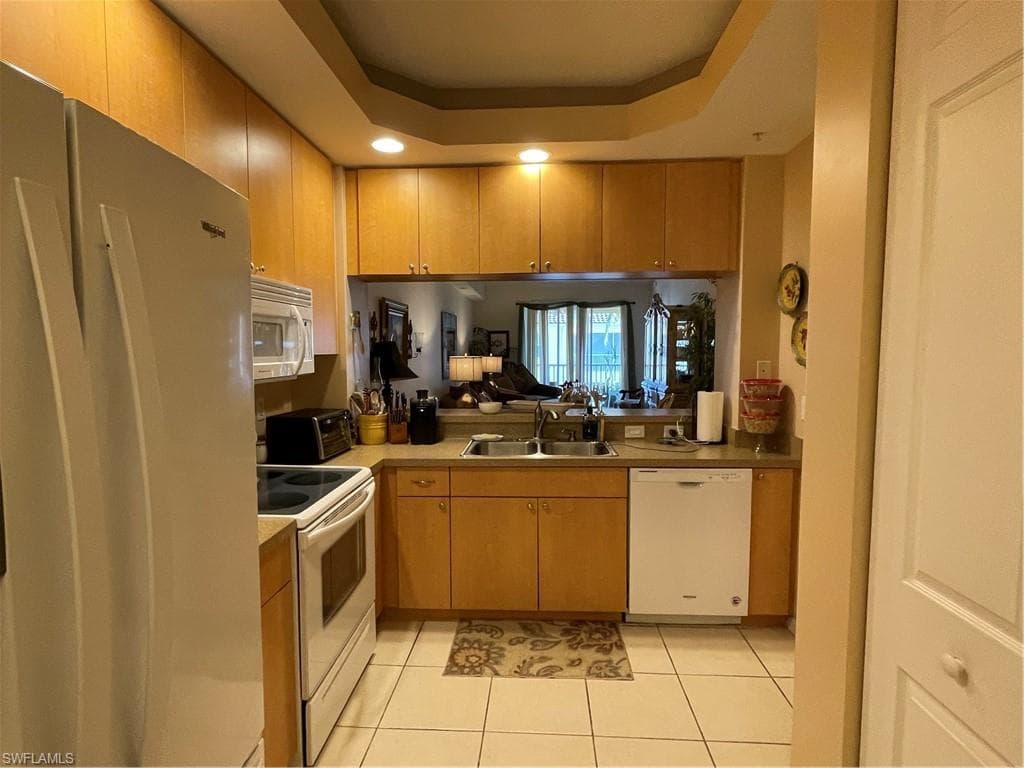 1105 Van Loon Commons CIR # 303, CAPE CORAL FL 33909-10