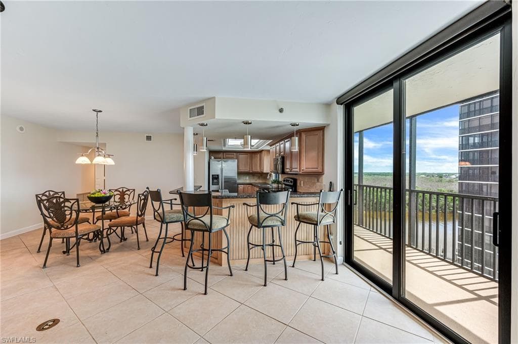 26225 Hickory BLVD # 7D, BONITA SPRINGS FL 34134-3