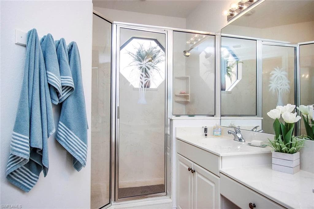 15801 Prentiss Pointe CIR # 102, FORT MYERS FL 33908-12