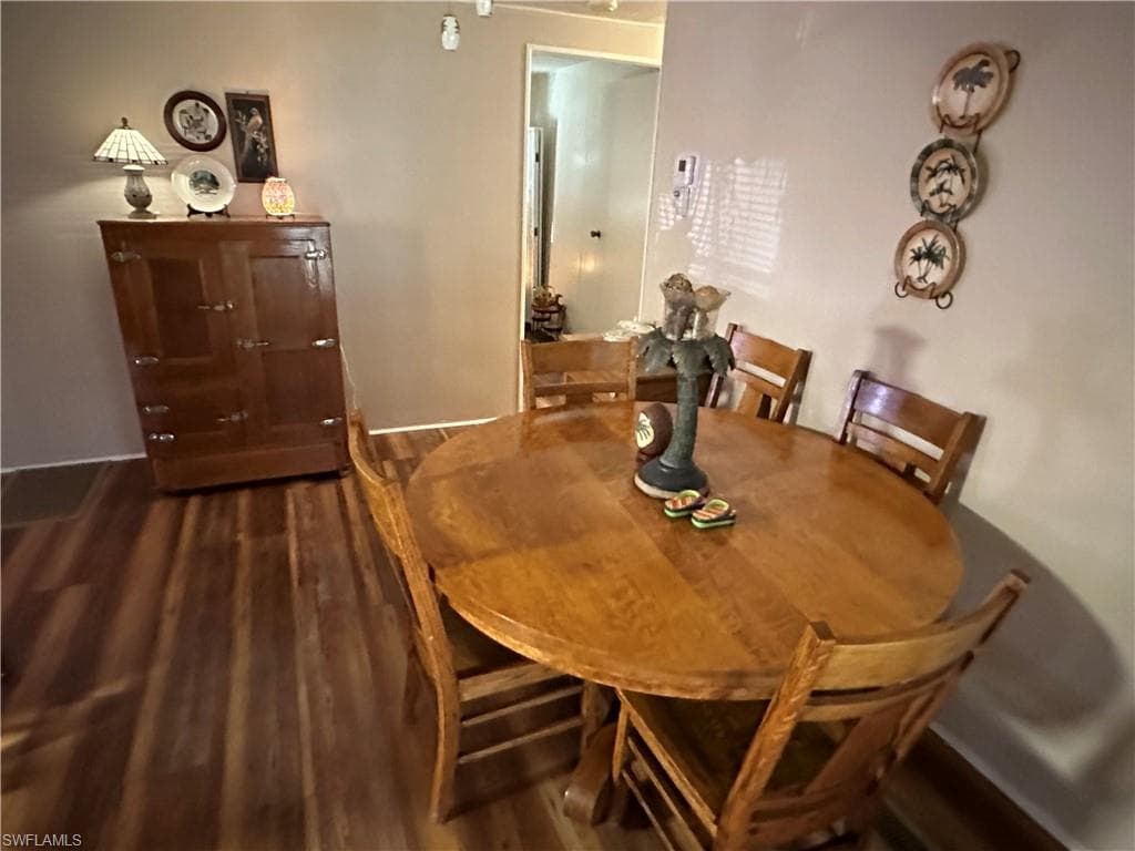 209 Harvest LN, NORTH FORT MYERS FL 33917-9