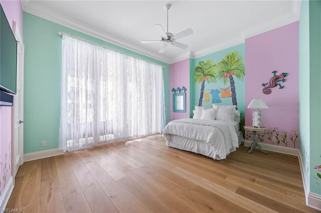 636 14th AVE S, NAPLES FL 34102-11