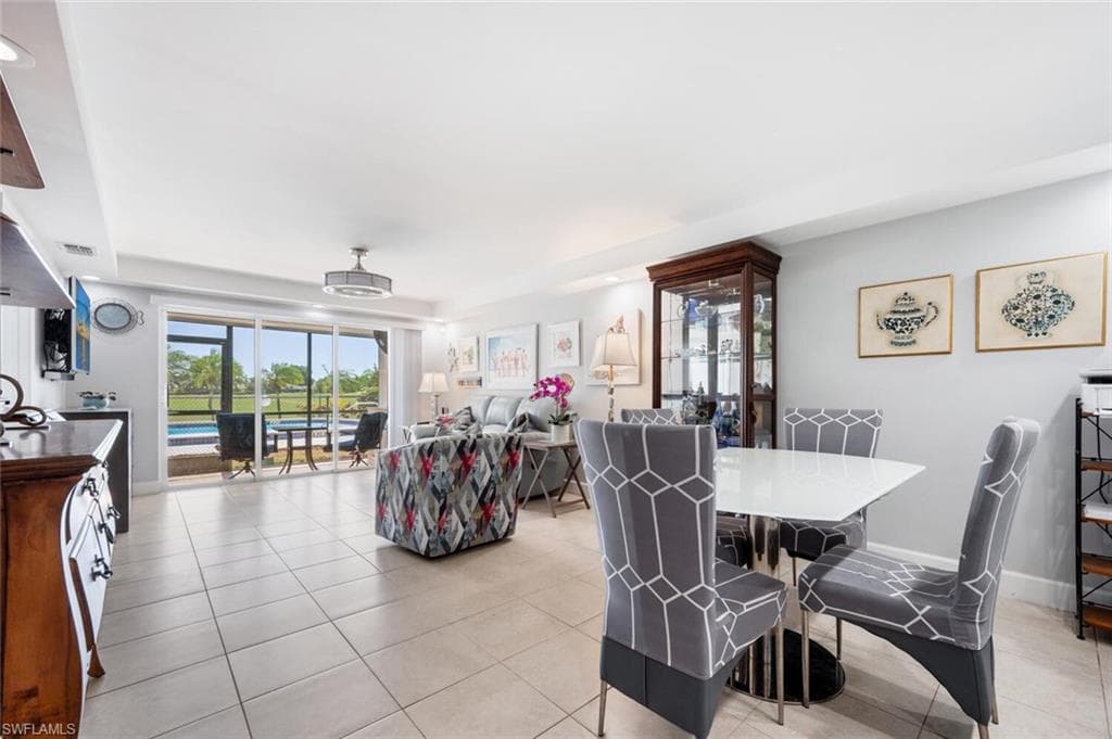 190 Pebble Beach BLVD # 103, NAPLES FL 34113-1