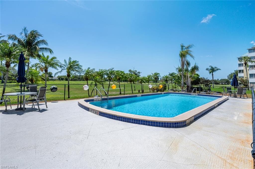 190 Pebble Beach BLVD # 103, NAPLES FL 34113-16