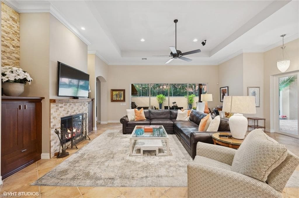 4908 Rustic Oaks CIR, NAPLES FL 34105-24