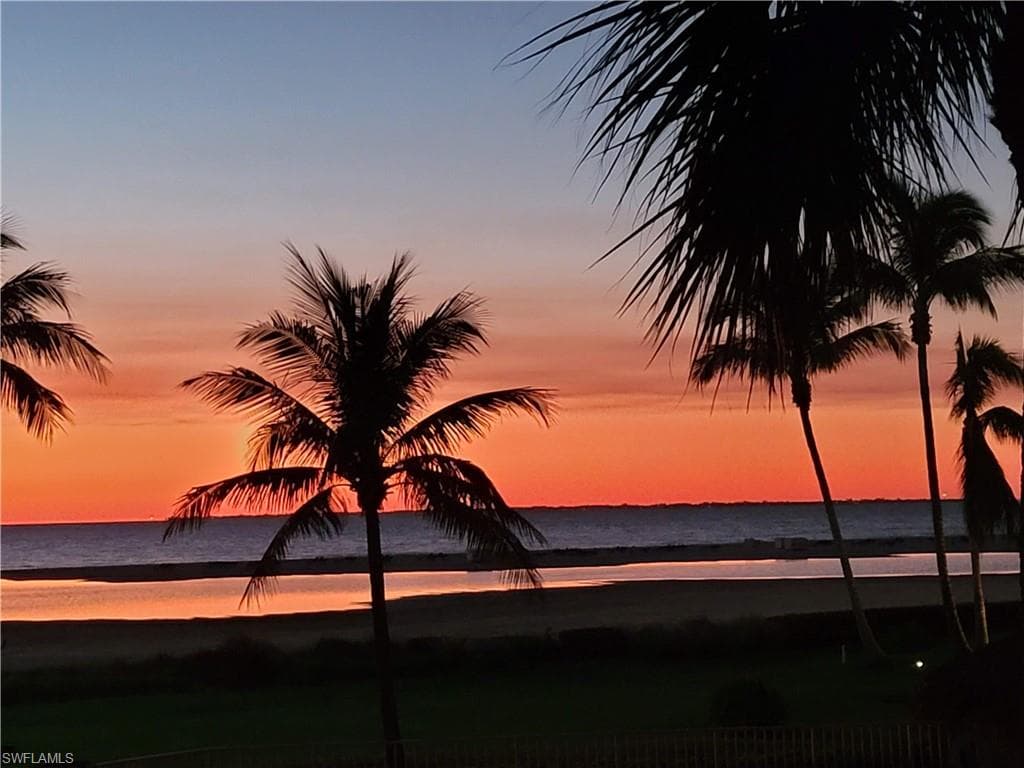 6672 Estero BLVD # A110, FORT MYERS BEACH FL 33931-27