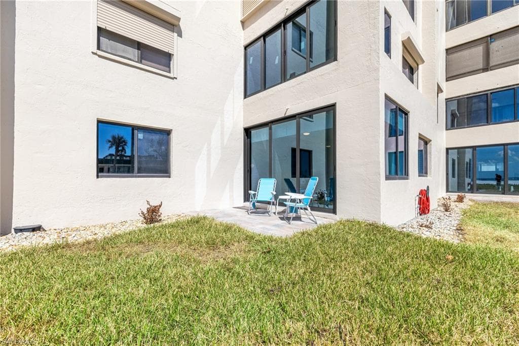6672 Estero BLVD # A110, FORT MYERS BEACH FL 33931-24