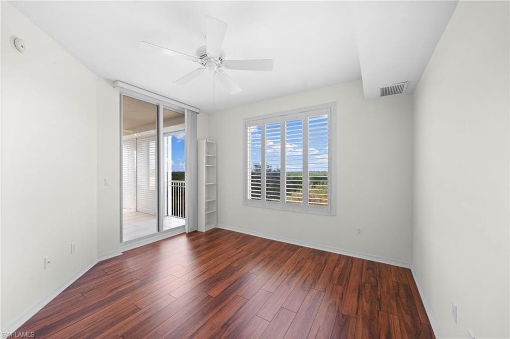 1001 Arbor Lake DR # 307, NAPLES FL 34110-16