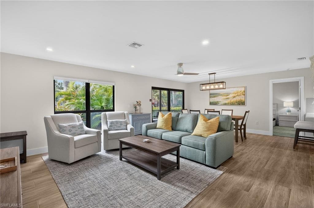5117 Sea Bell RD F111-4