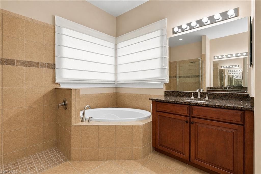 291 Saddlebrook LN-23