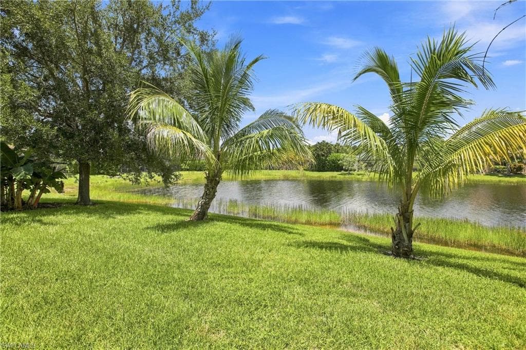 291 Saddlebrook LN-32