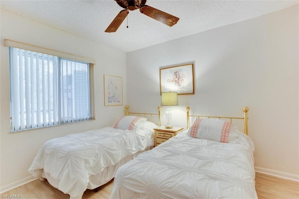 4351 27th CT SW # 203, NAPLES FL 34116-25