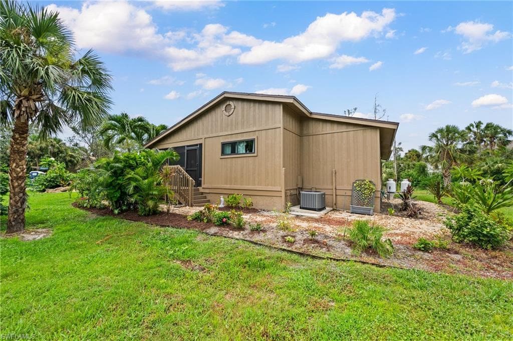 17692 Osprey Inlet CT, FORT MYERS FL 33908-22