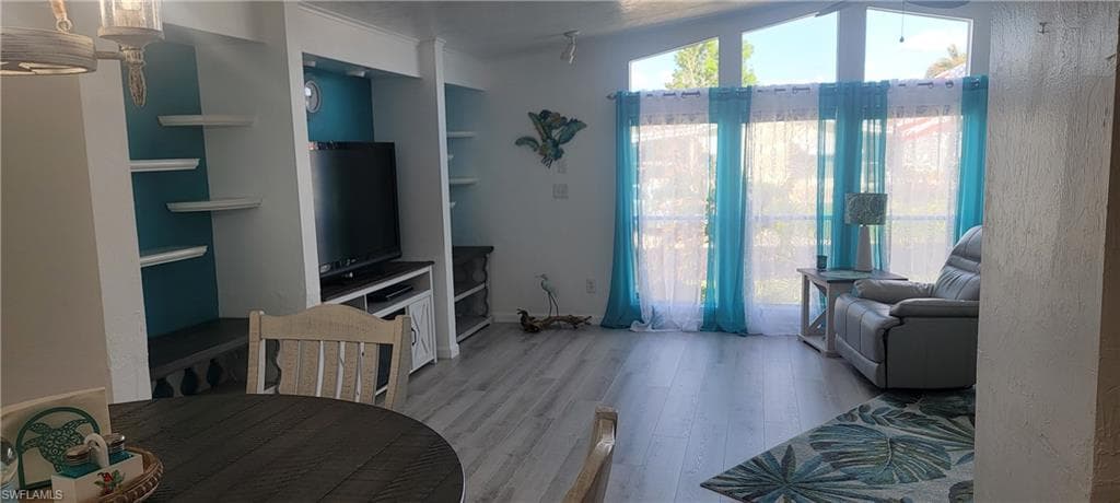 4705 Fiji LN, BONITA SPRINGS FL 34134-13