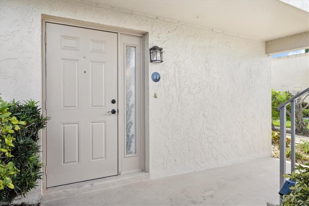 4231 SE 19th PL # 1J, CAPE CORAL FL 33904-18