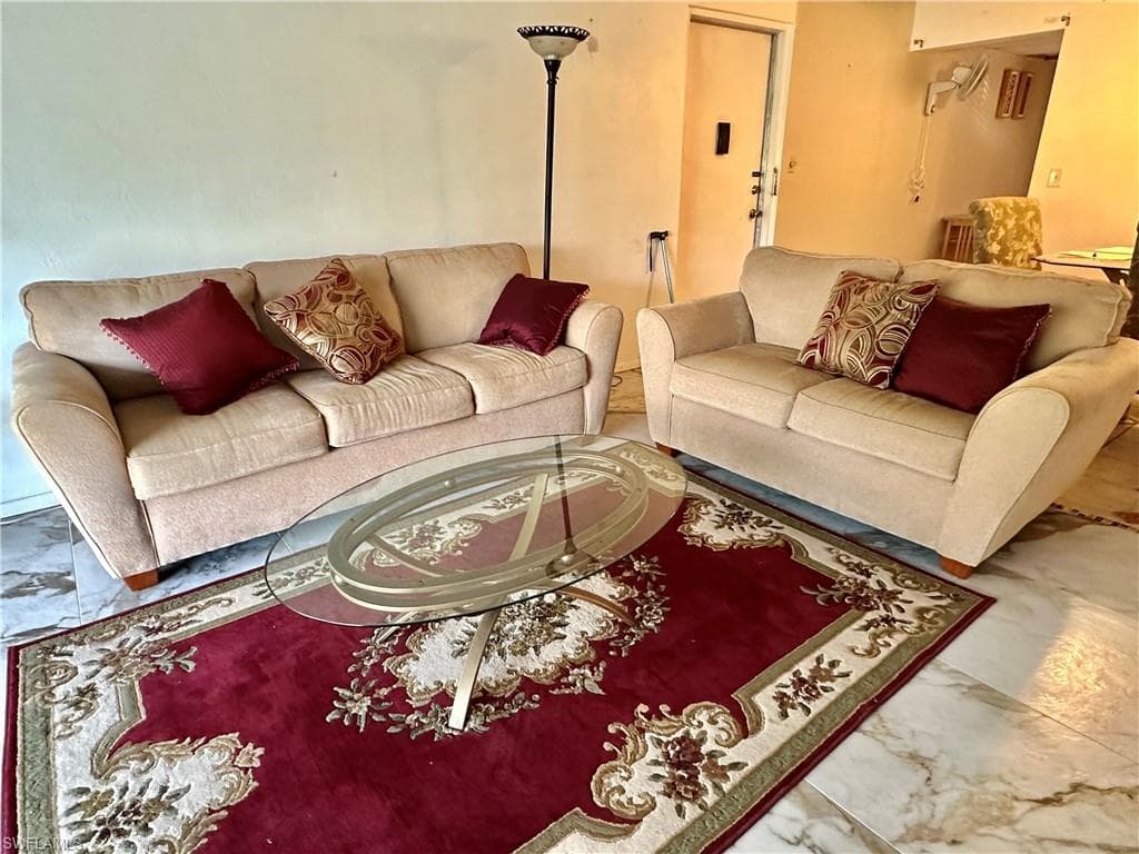 2828 Jackson ST # 7, FORT MYERS FL 33901-13