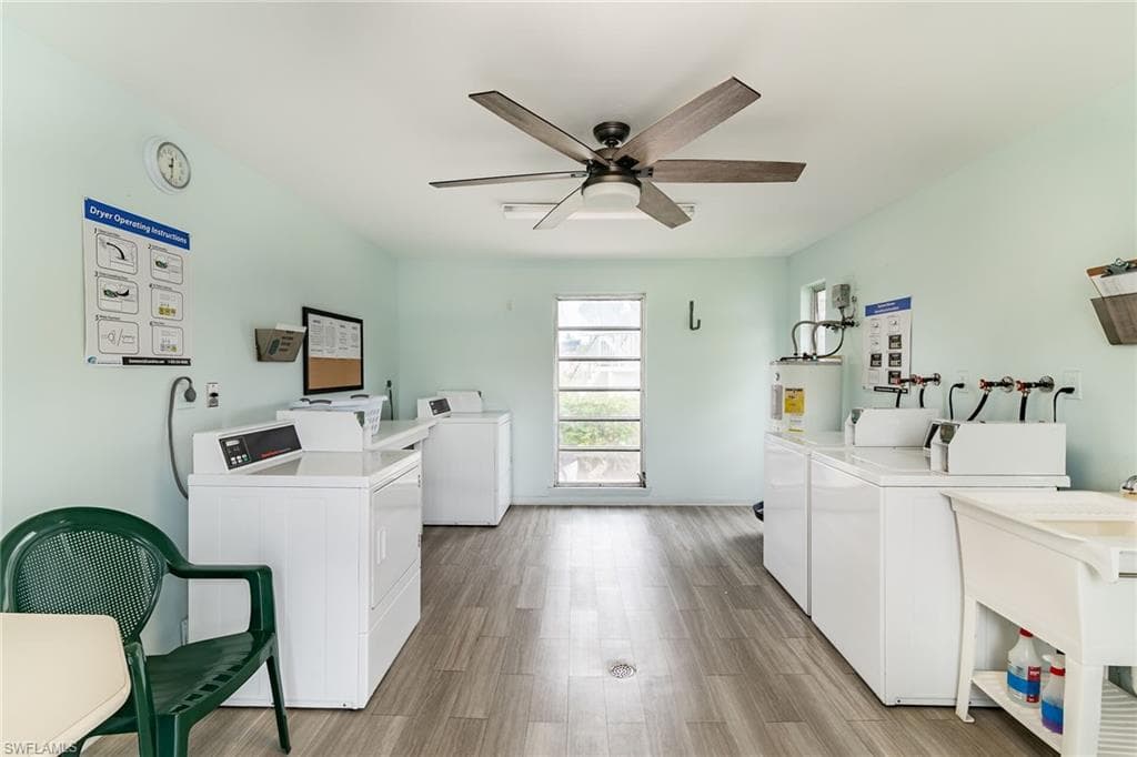 240 N Collier BLVD # 2, MARCO ISLAND FL 34145-21