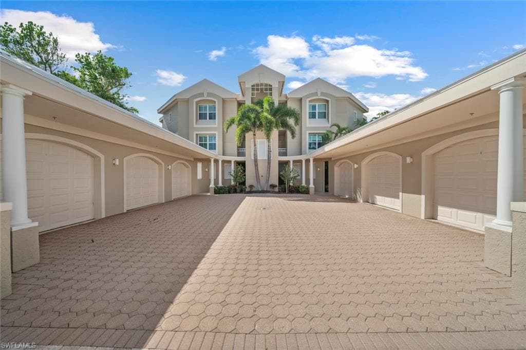 5669 Baltusrol CT # 2A, SANIBEL FL 33957-48