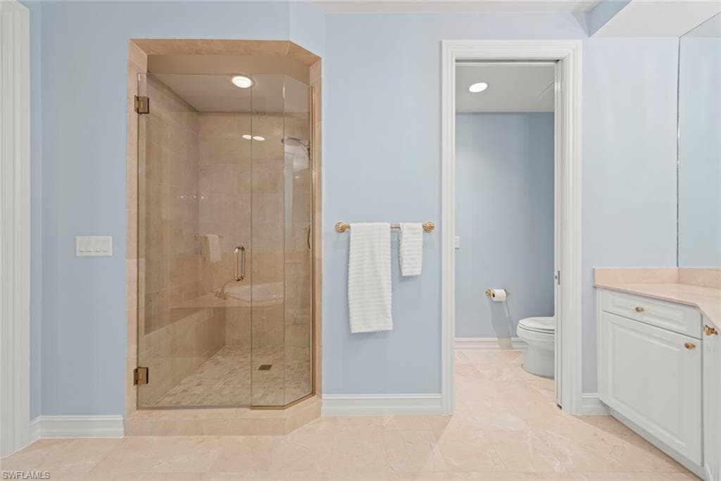 5669 Baltusrol CT # 2A, SANIBEL FL 33957-44