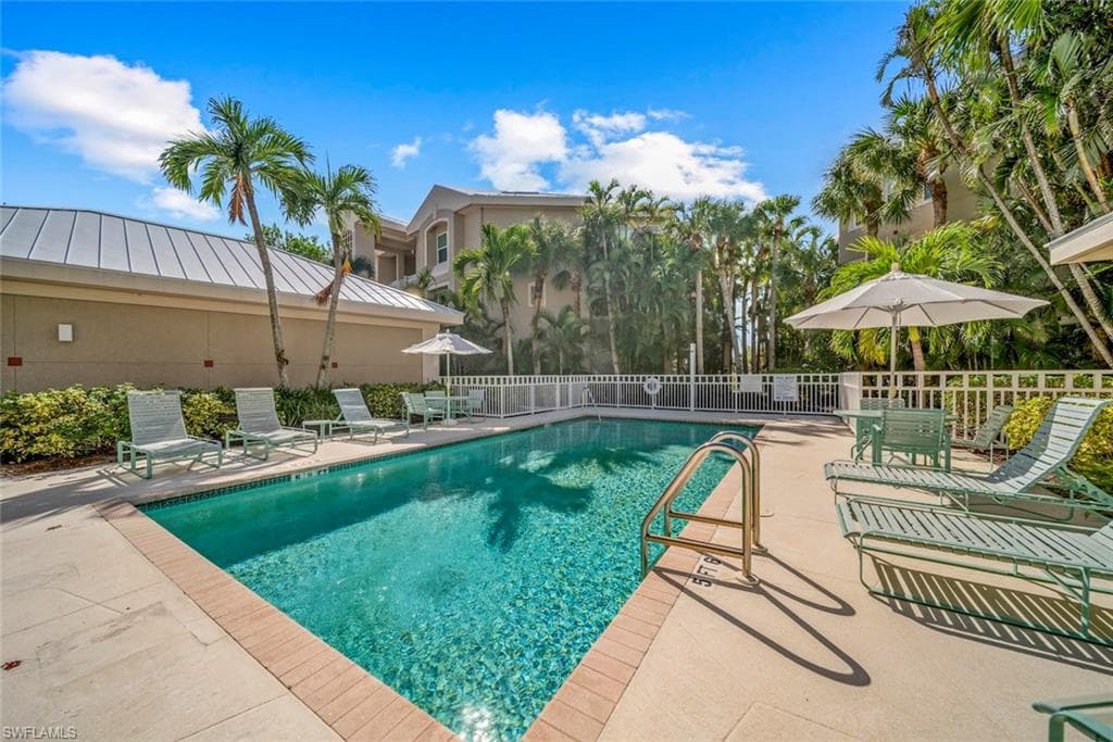 5669 Baltusrol CT # 2A, SANIBEL FL 33957-49