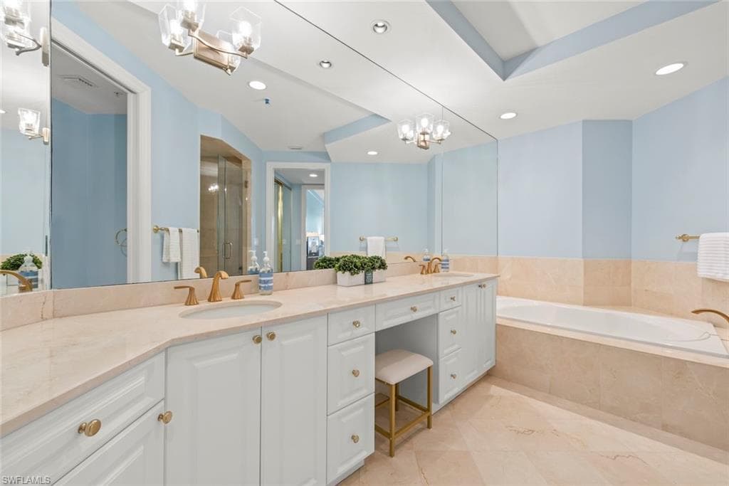5669 Baltusrol CT # 2A, SANIBEL FL 33957-28