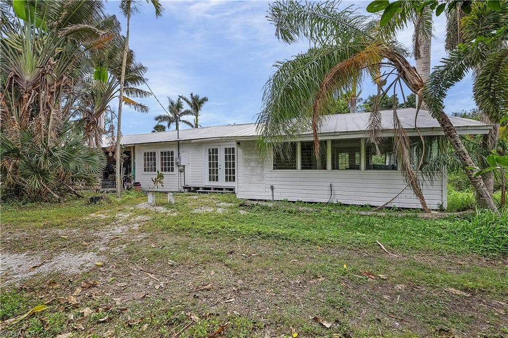 13841-13845 Robert RD, BOKEELIA FL 33922-41