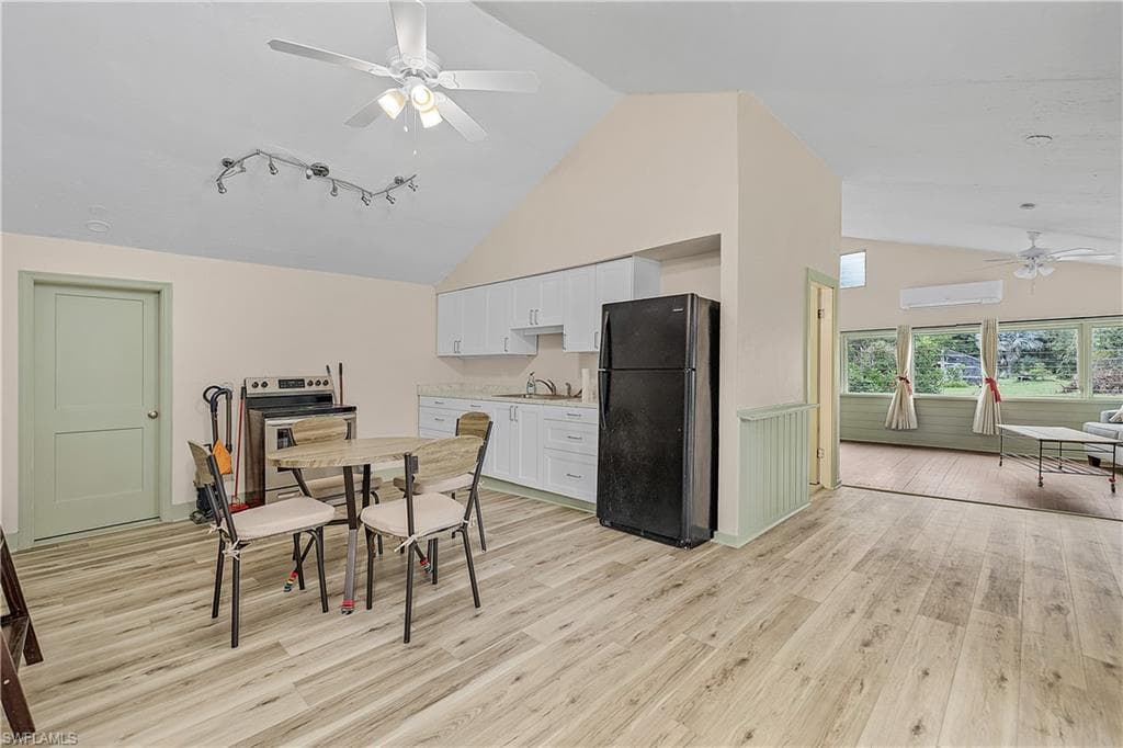 13841-13845 Robert RD, BOKEELIA FL 33922-43