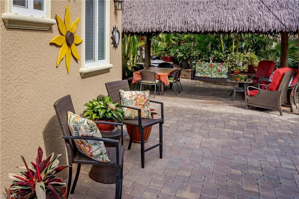 13446 Ladyfish LN, NAPLES FL 34114-18