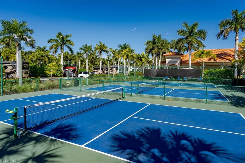 13446 Ladyfish LN, NAPLES FL 34114-43