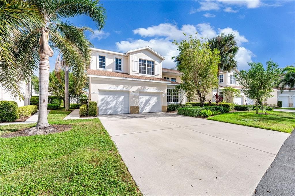 25778 Lake Amelia WAY # 201, BONITA SPRINGS FL 34135-1