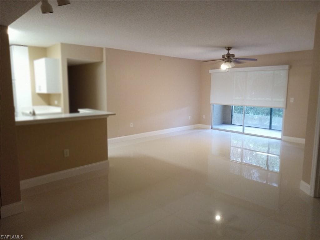 8861 Colonnades CT W # 216, BONITA SPRINGS FL 34135-4