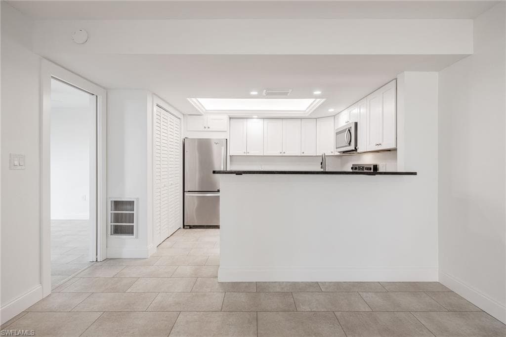 11674 Pointe Circle DR, FORT MYERS FL 33908-9