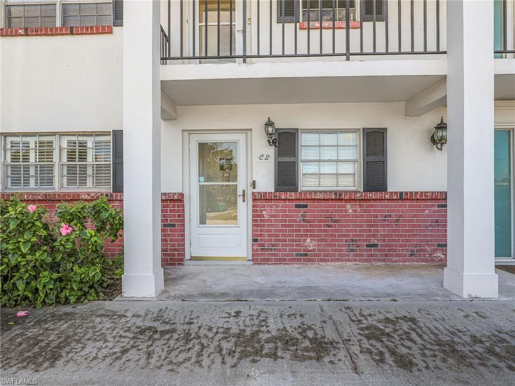 1510 Memoli LN # 2, FORT MYERS FL 33919-19