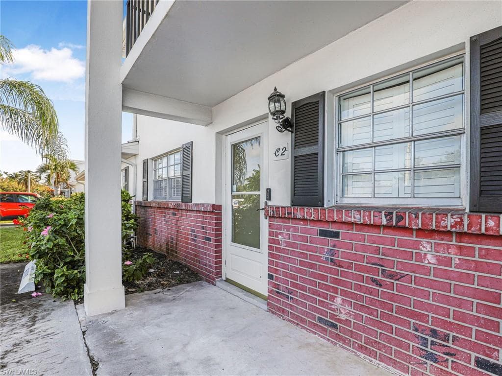 1510 Memoli LN # 2, FORT MYERS FL 33919-18