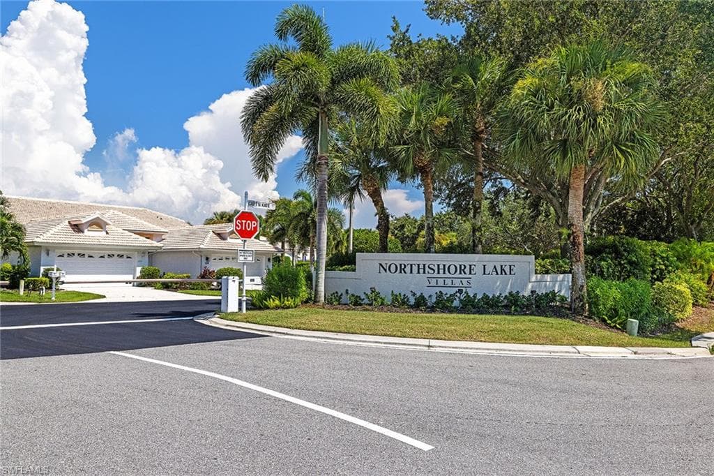 550 Captn Kate CT # 22, NAPLES FL 34110-31