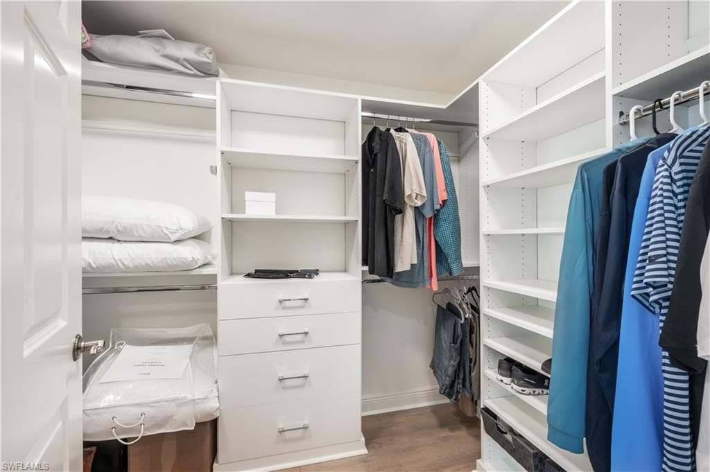 455 Cove Tower DR 903-17