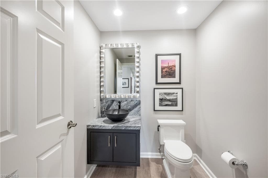 455 Cove Tower DR 903-14
