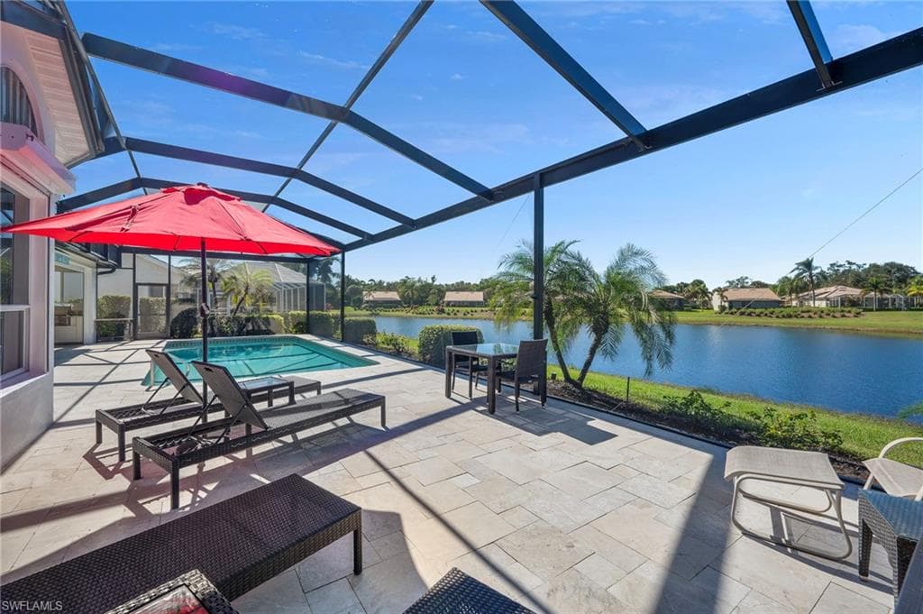 28450 Rochester CT, BONITA SPRINGS FL 34135-19