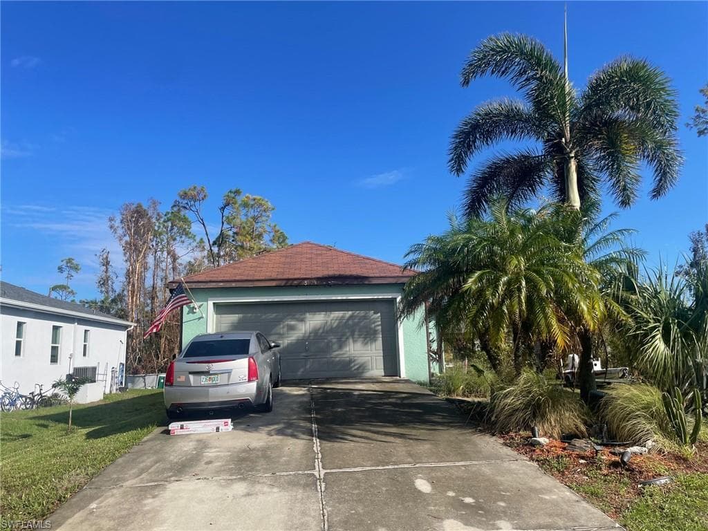 3129 Woodside AVE-1