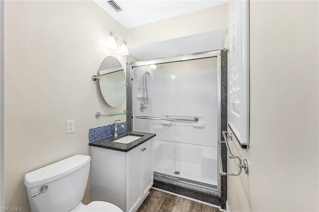 13750 McGregor BLVD, FORT MYERS FL 33919-16