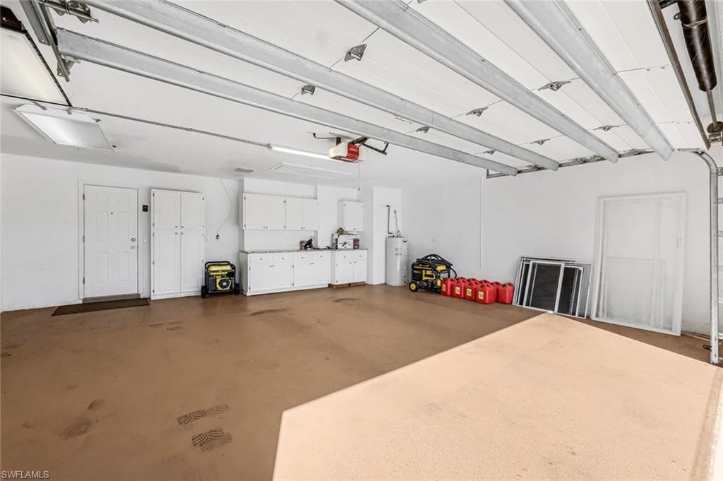 13750 McGregor BLVD, FORT MYERS FL 33919-36