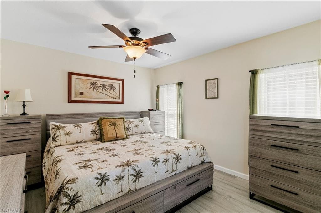 20670 River DR, ESTERO FL 33928-15