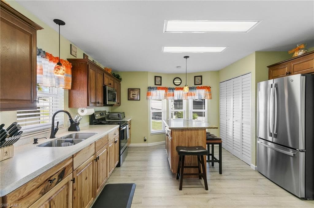 20670 River DR, ESTERO FL 33928-10