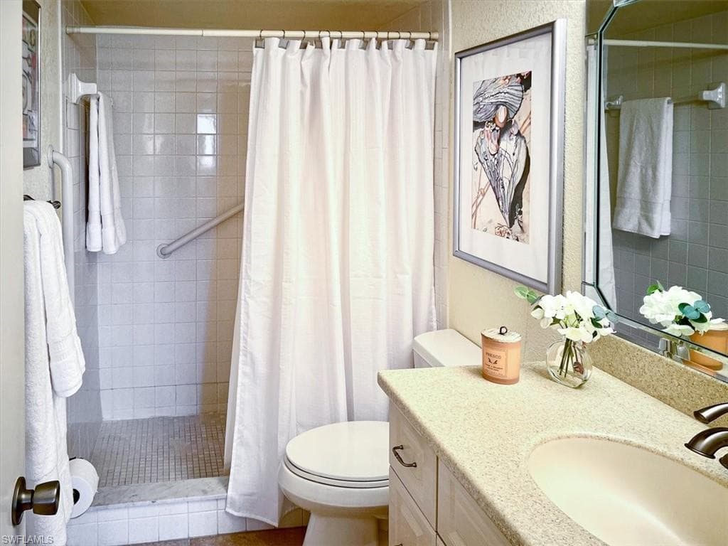 5515 Rattlesnake Hamm RD # 301, NAPLES FL 34113-9