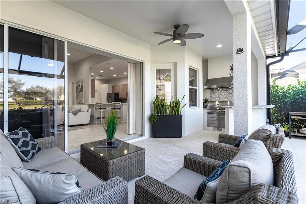 3920 Lakeview Isle CT, FORT MYERS FL 33905-30