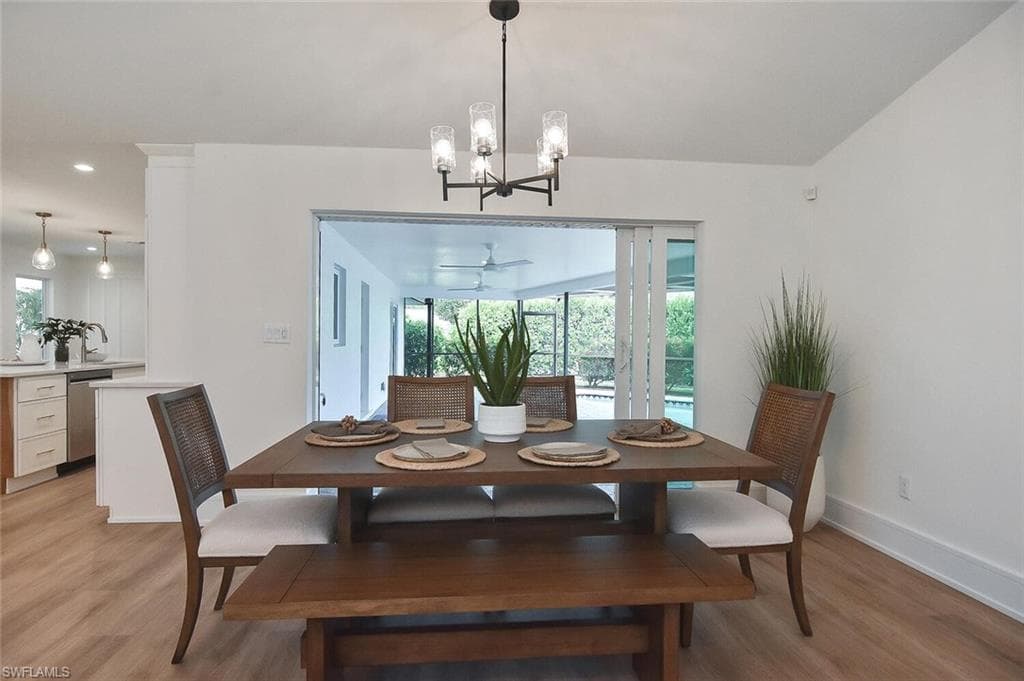 381 Norwood CT, FORT MYERS FL 33919-22