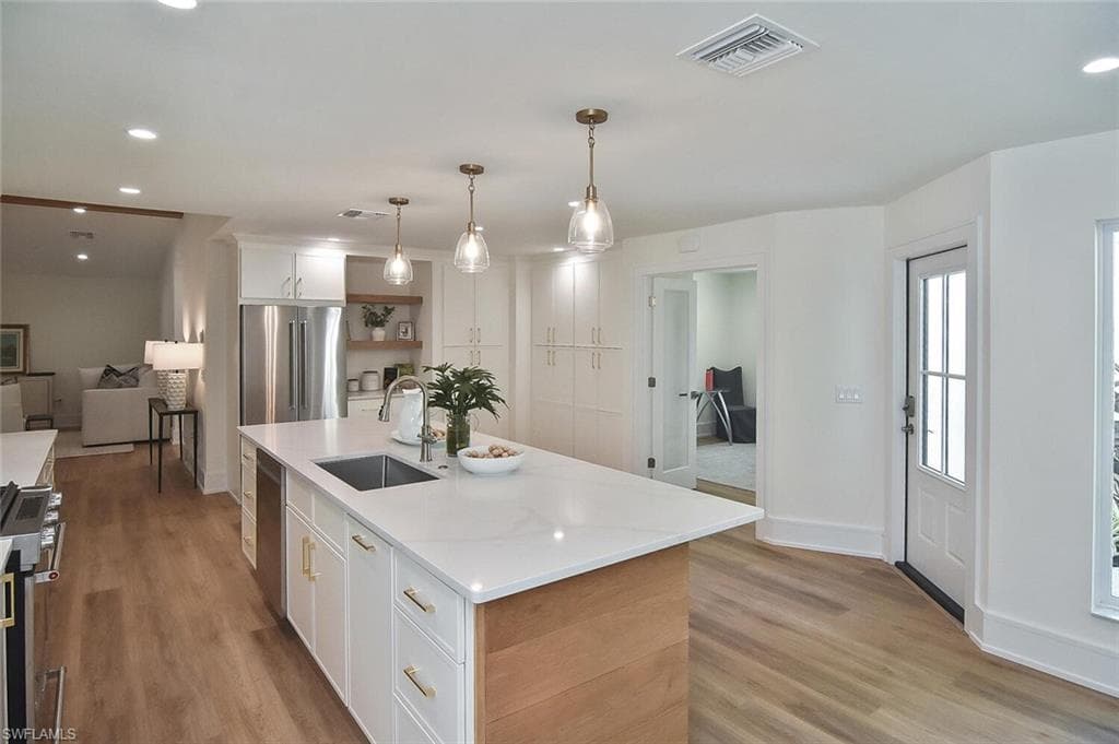 381 Norwood CT, FORT MYERS FL 33919-11