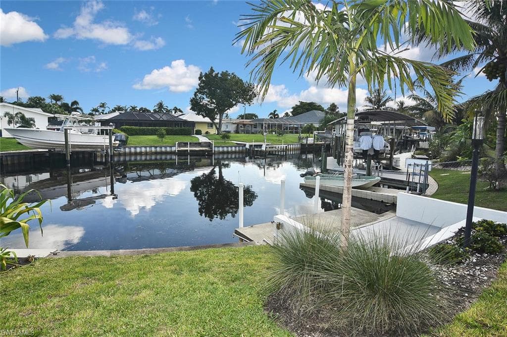 381 Norwood CT, FORT MYERS FL 33919-34