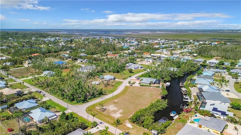 5643 Ann Arbor DR, BOKEELIA FL 33922-22