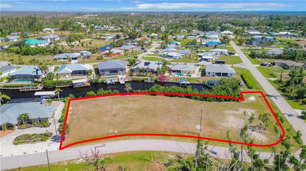 5643 Ann Arbor DR, BOKEELIA FL 33922-4